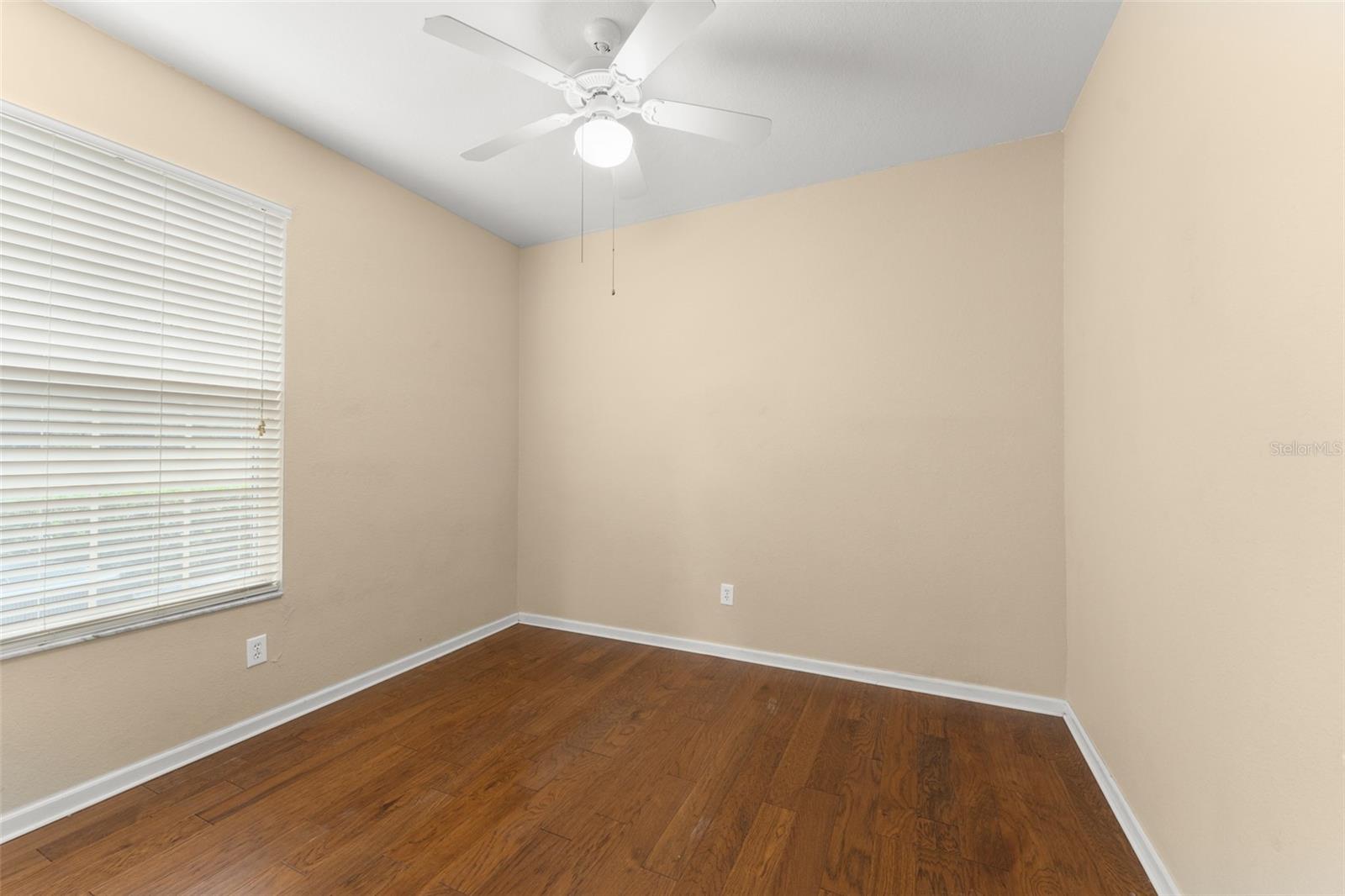 Image 17 of 33 For 582 Brantley Terrace Way 109