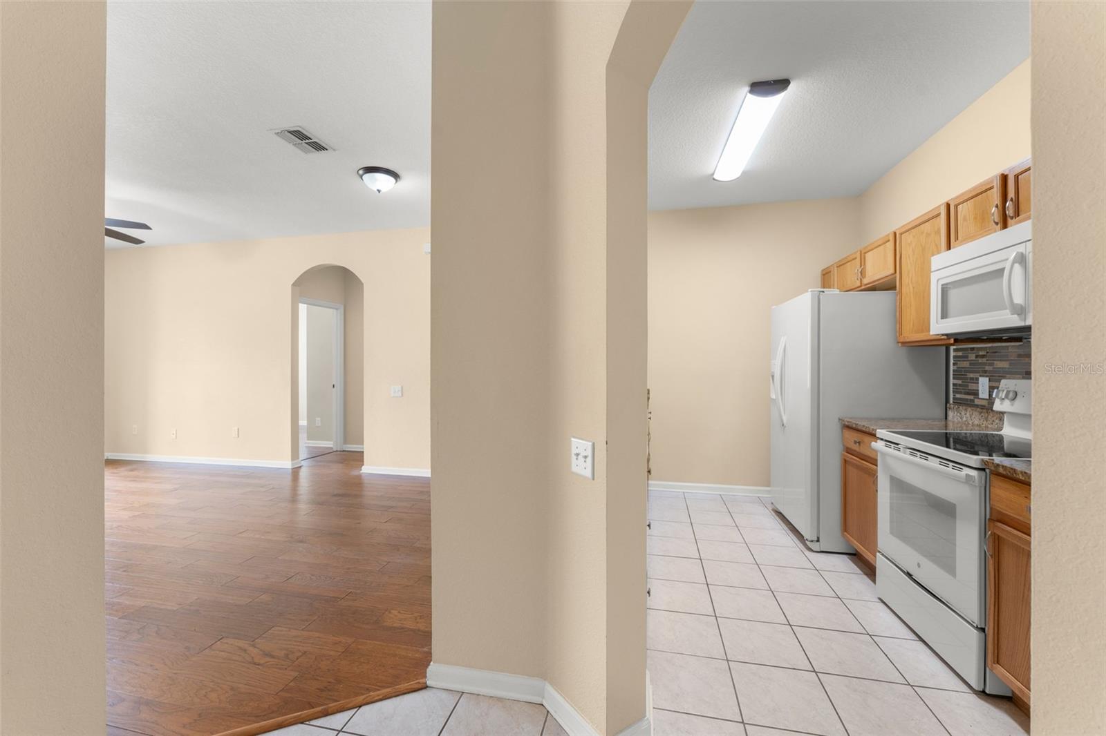 Image 8 of 33 For 582 Brantley Terrace Way 109
