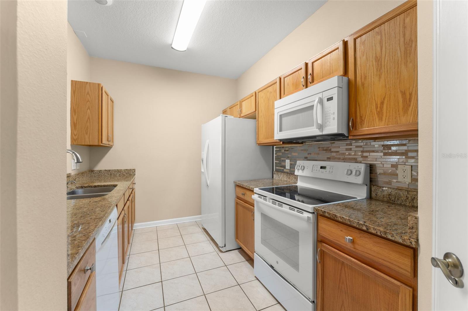 Image 9 of 33 For 582 Brantley Terrace Way 109