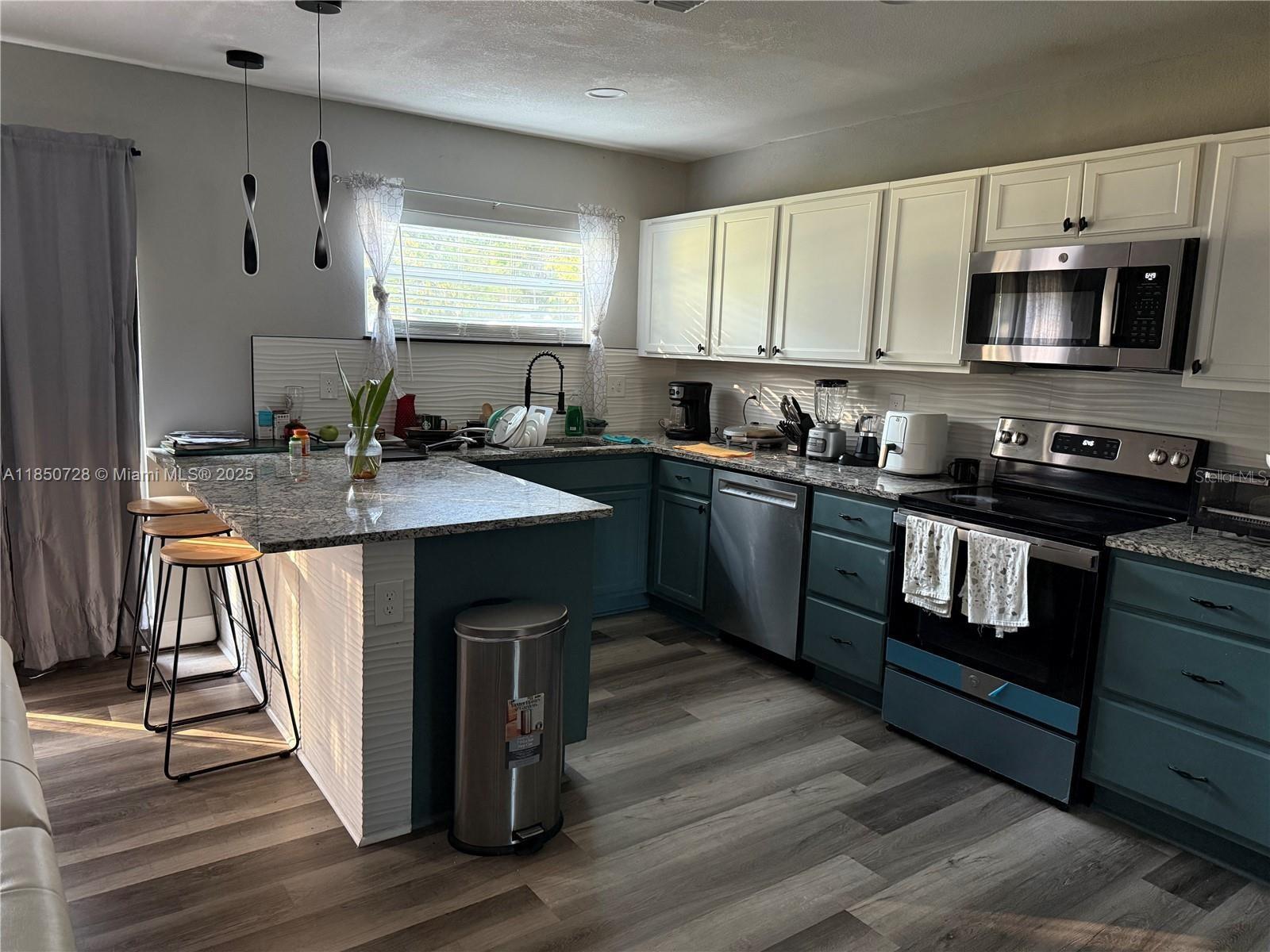 Image 2 of 4 For 2514 Gayland Road