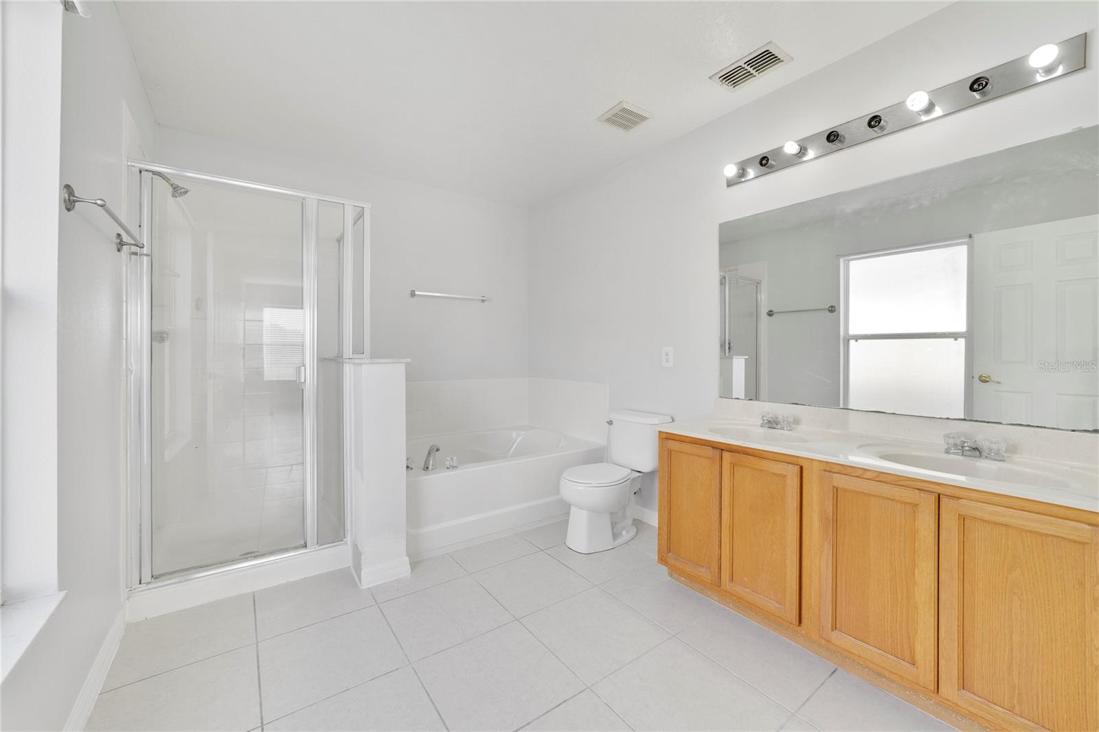 Image 15 of 24 For 2725 Portchester Court