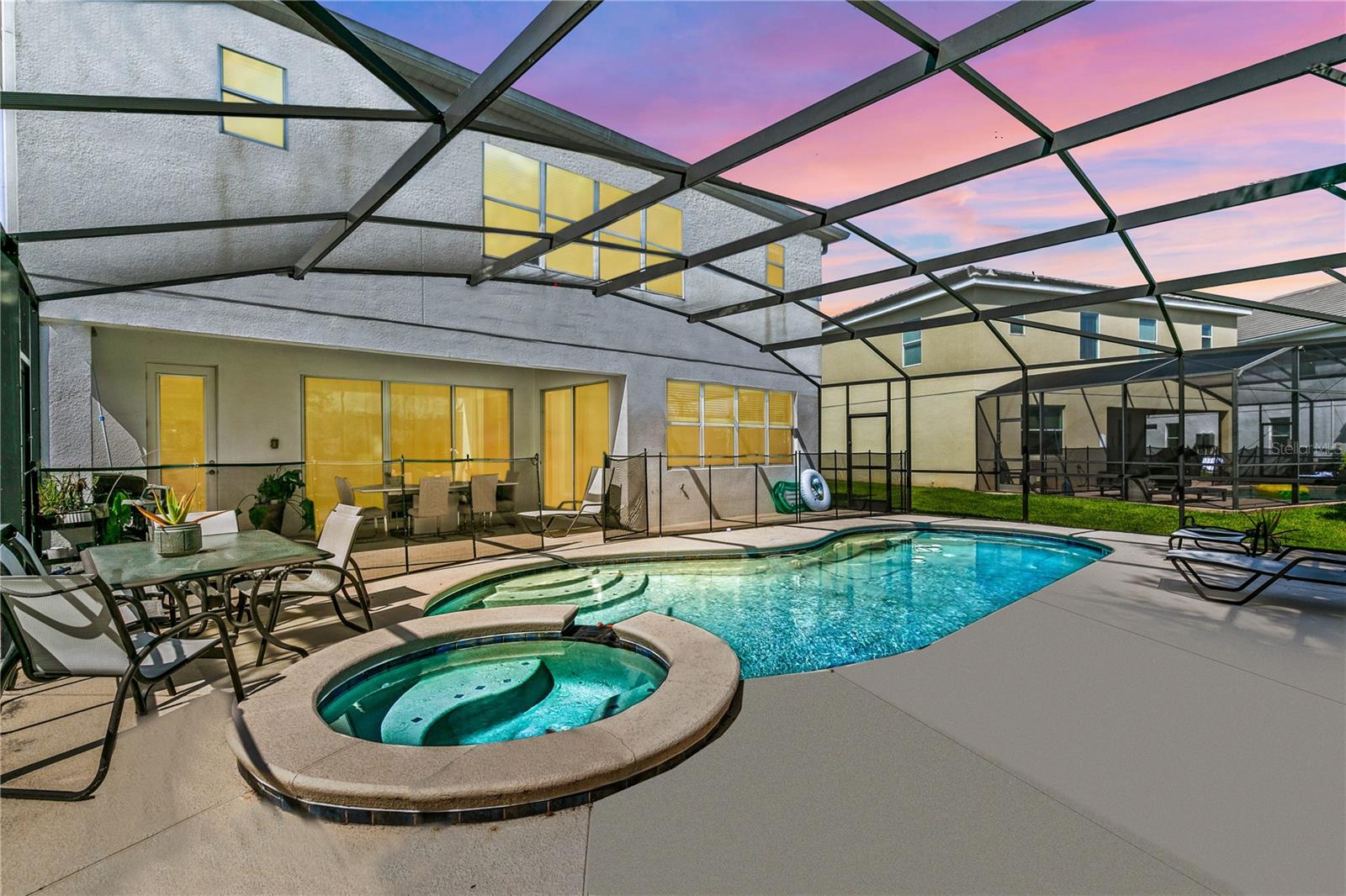 Image 17 of 60 For 427 Marcello Boulevard