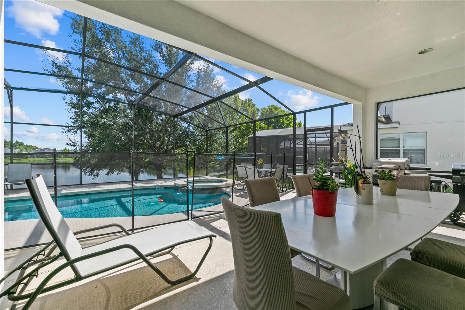 Image 20 of 60 For 427 Marcello Boulevard