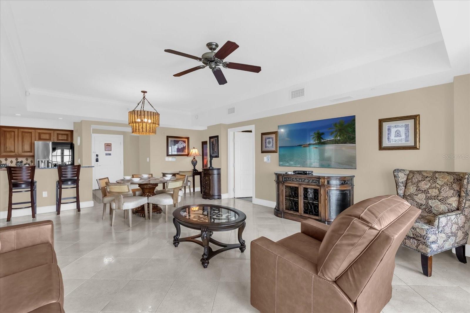 Image 10 of 37 For 7593 Gathering Drive 711
