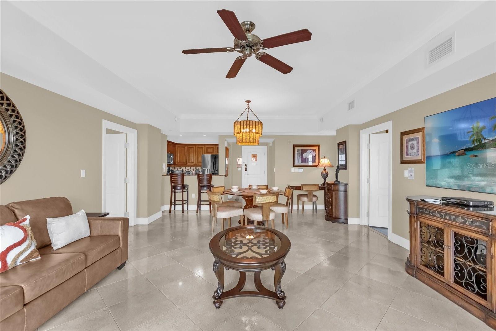 Image 11 of 37 For 7593 Gathering Drive 711