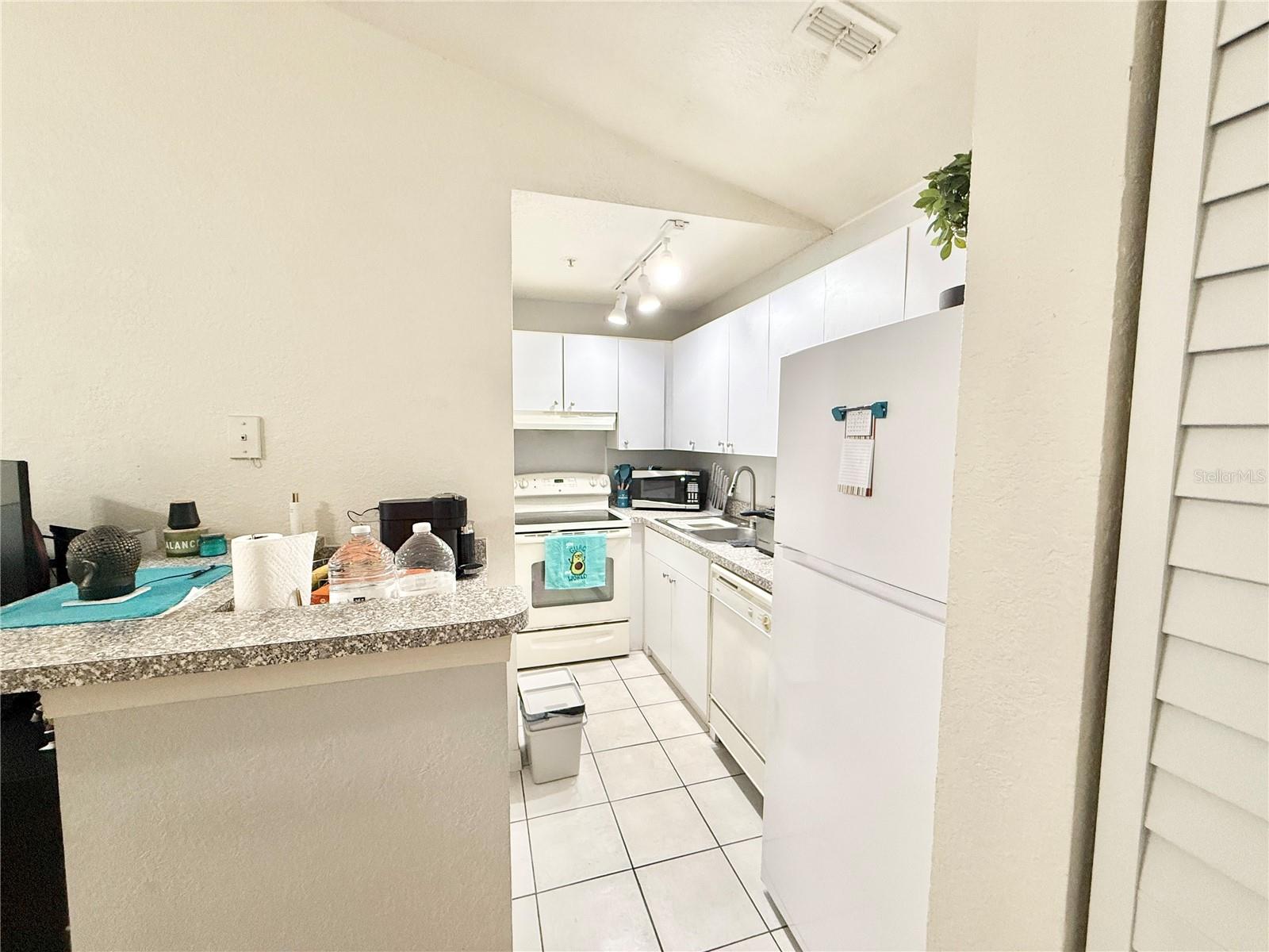 Image 4 of 8 For 6384 Raleigh Street 2216