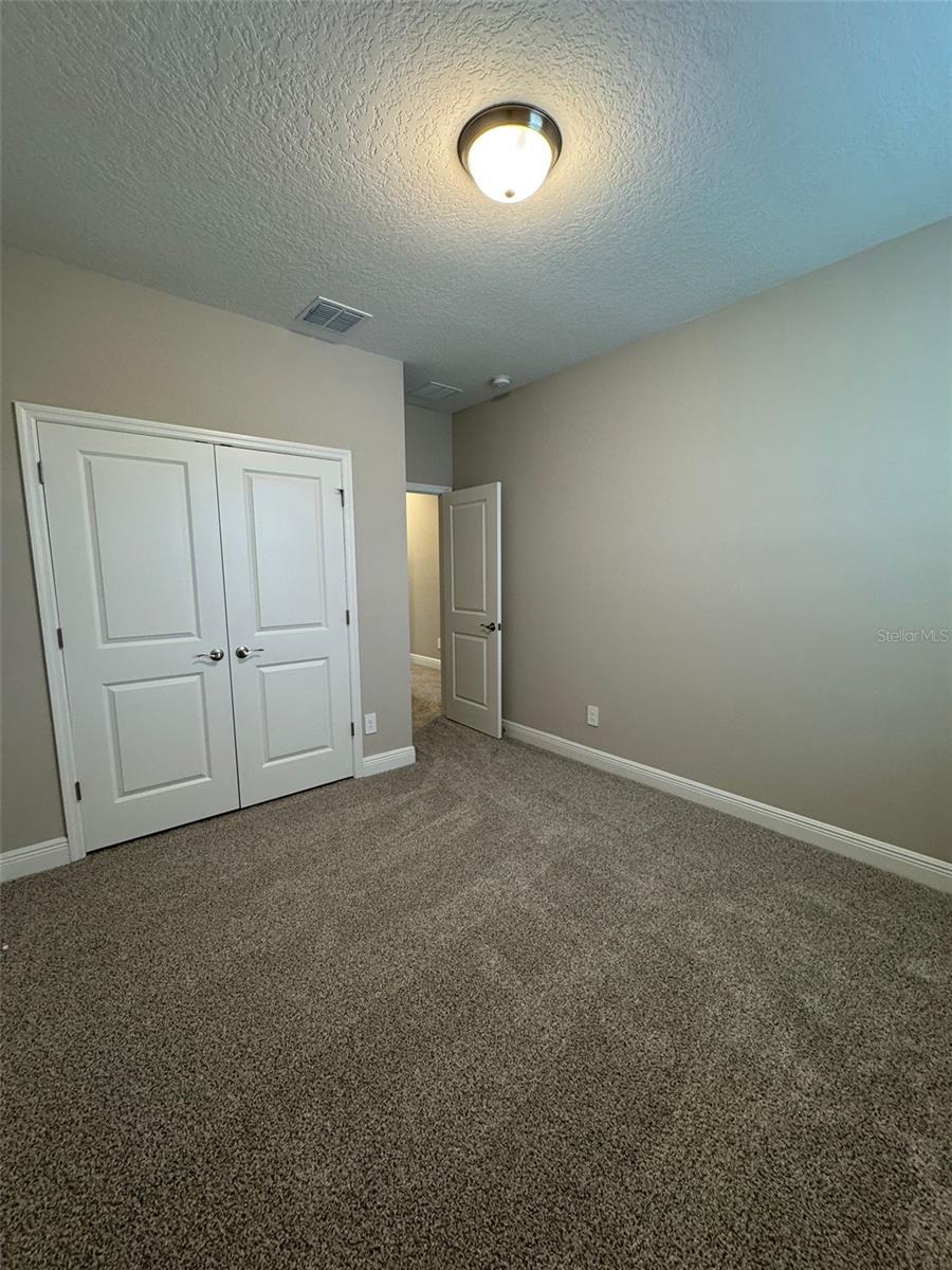 Image 9 of 19 For 5111 Railroad Vine Street