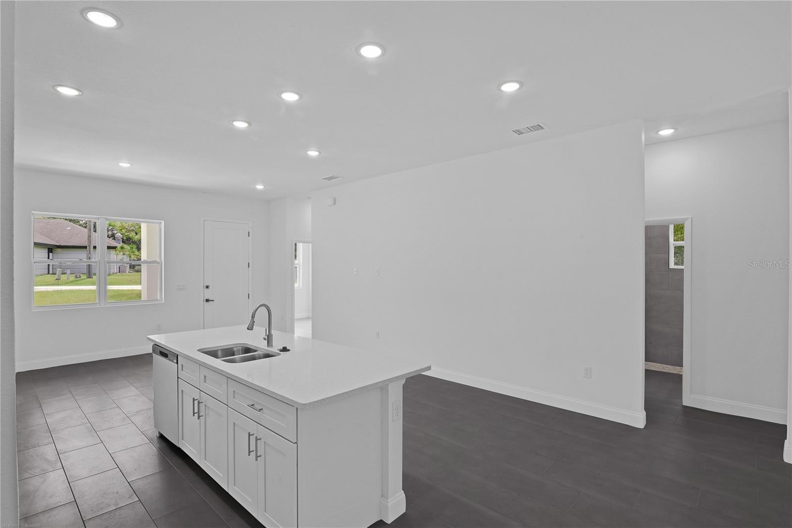 Image 16 of 48 For 22403 Rainbow Lakes Boulevard