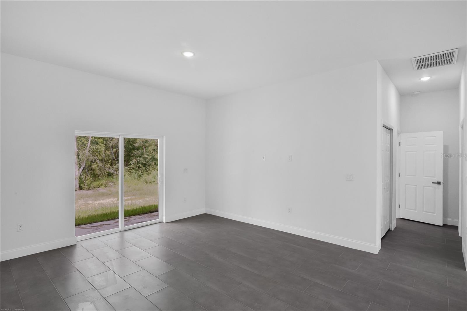 Image 20 of 48 For 22403 Rainbow Lakes Boulevard