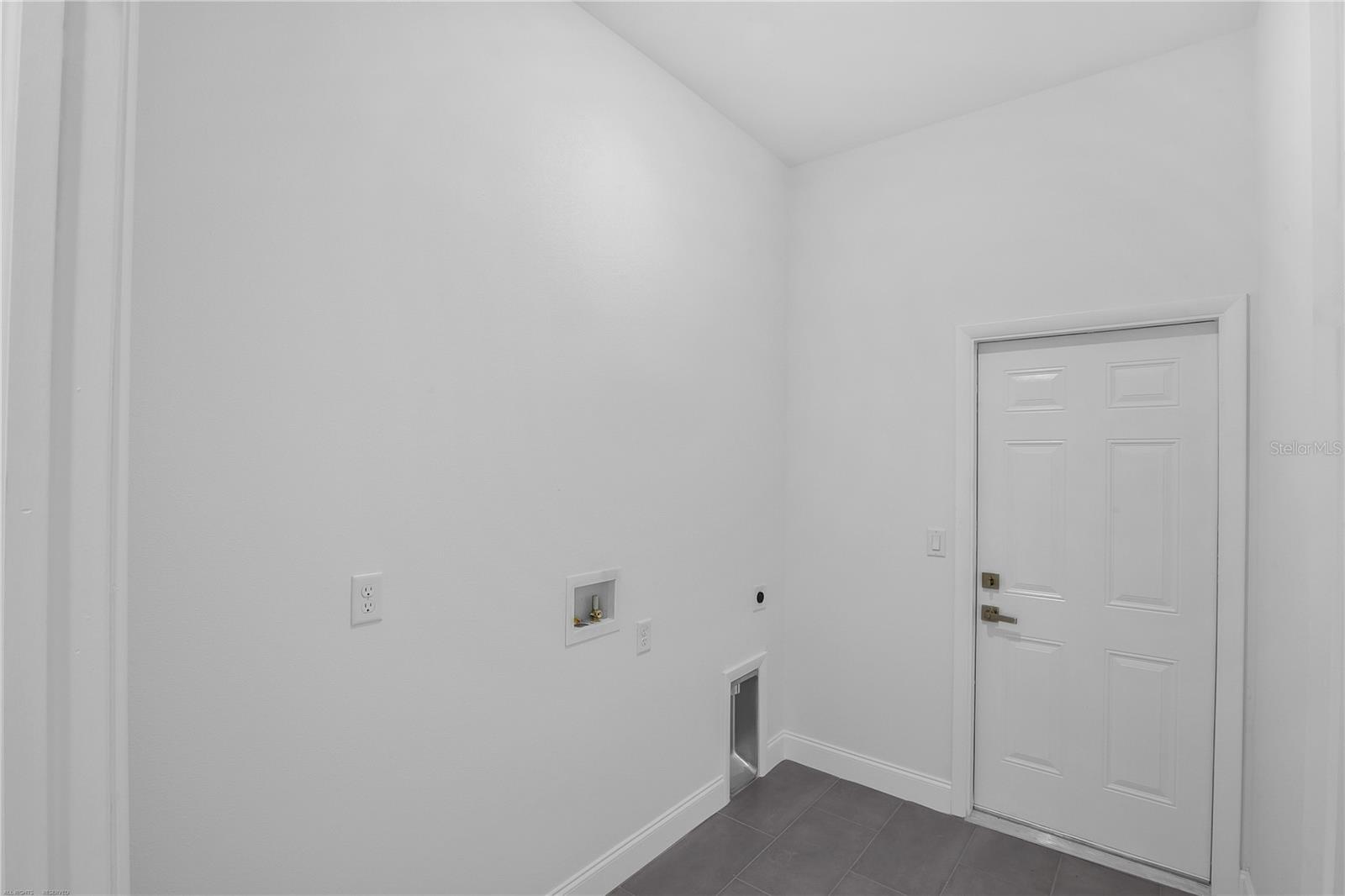 Image 22 of 48 For 22403 Rainbow Lakes Boulevard