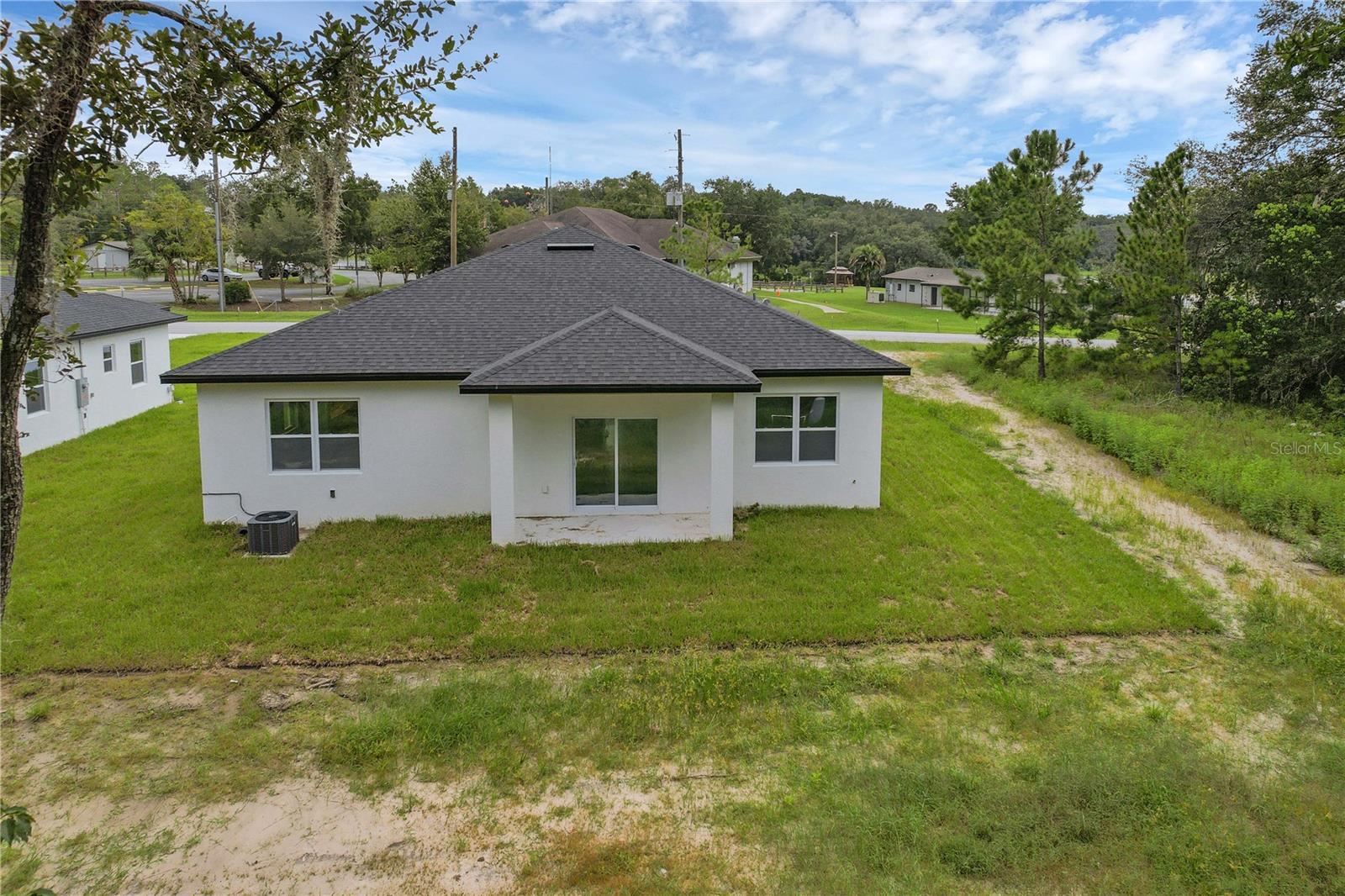 Image 37 of 48 For 22403 Rainbow Lakes Boulevard