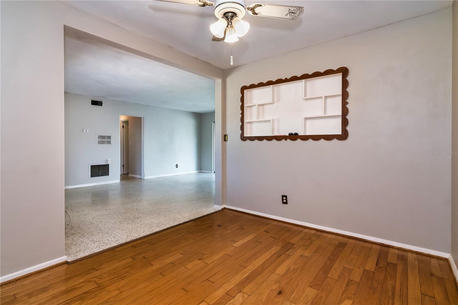 Image 12 of 33 For 1001 Malone Drive
