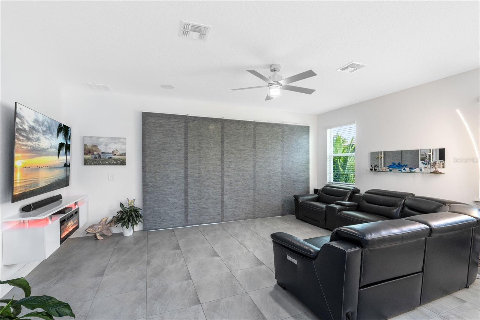 Image 9 of 35 For 2090 Standing Rock Circle