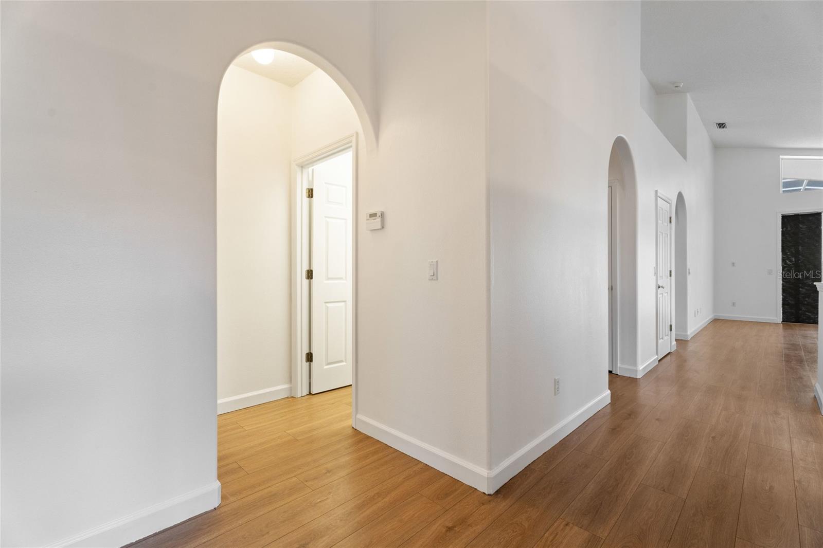 Image 15 of 51 For 7264 Hawksnest Blvd