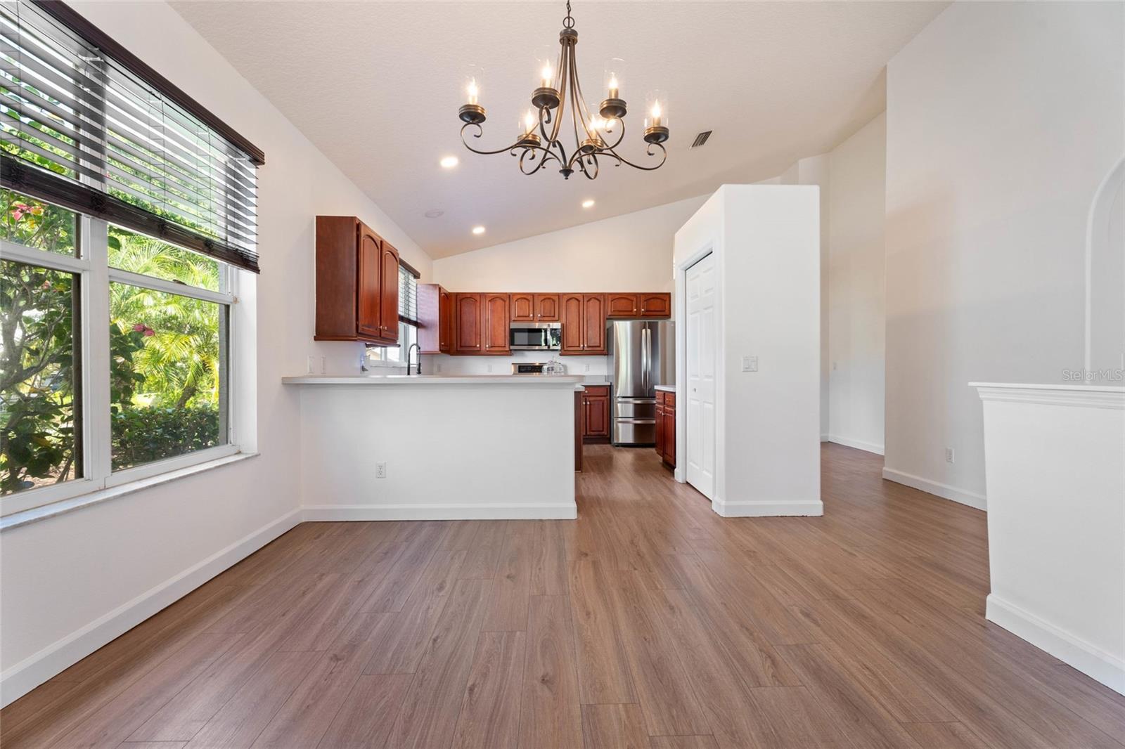 Image 19 of 51 For 7264 Hawksnest Blvd