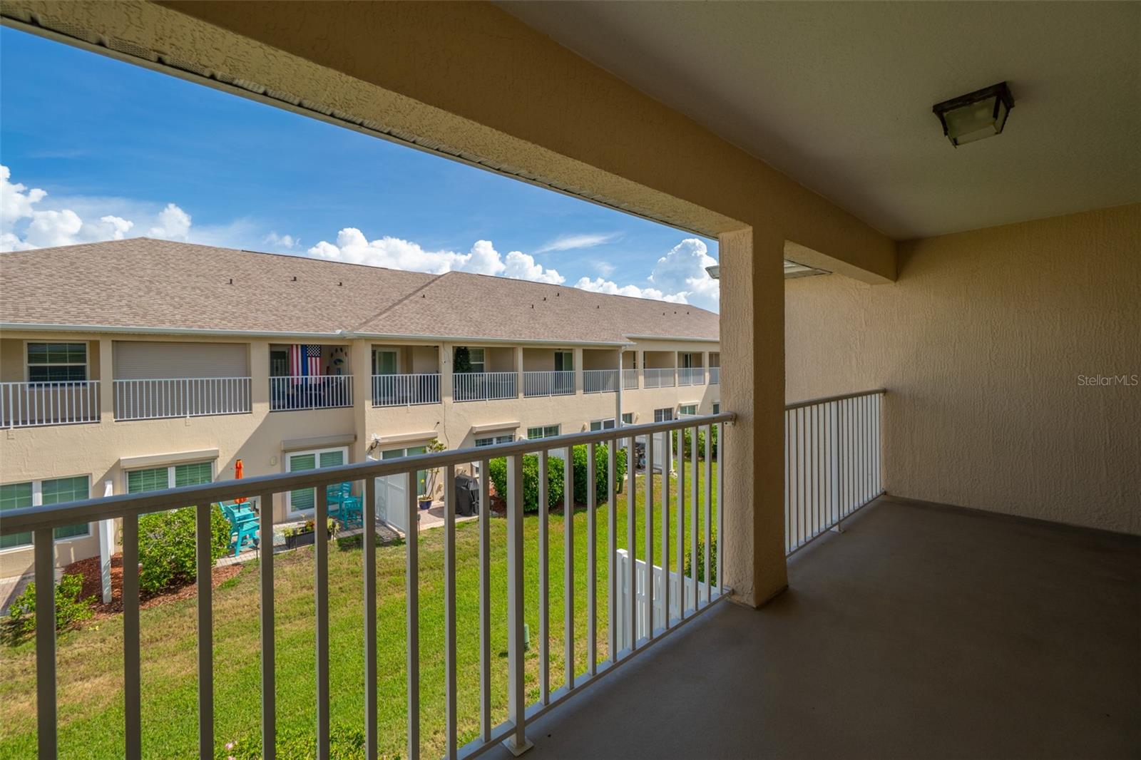 Image 3 of 44 For 5201 Ocean Beach Boulevard 13