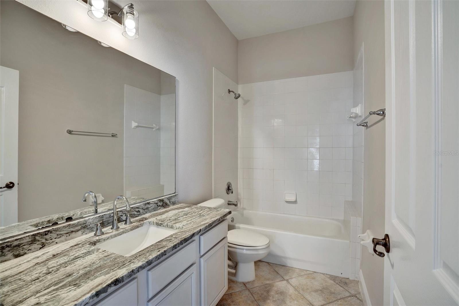 Image 10 of 18 For 10606 Holly Crest Drive