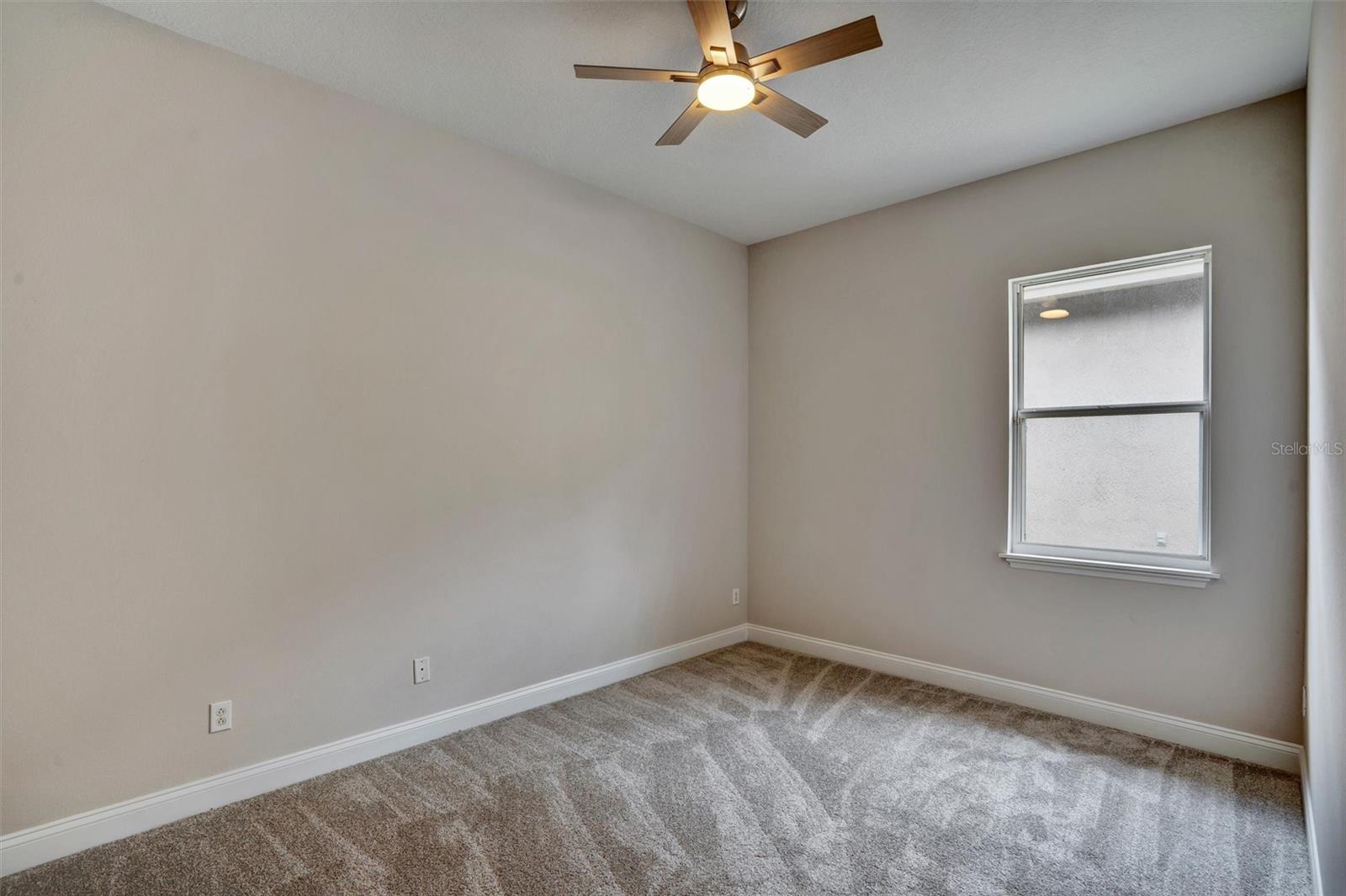 Image 8 of 18 For 10606 Holly Crest Drive