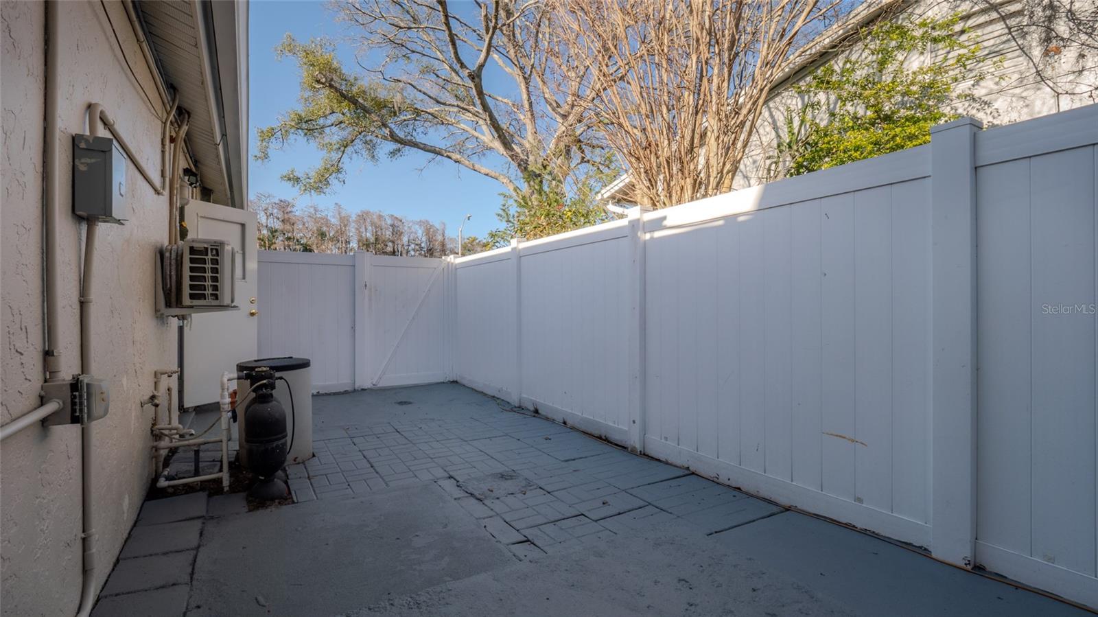Image 74 of 88 For 15701 Springmoss Lane