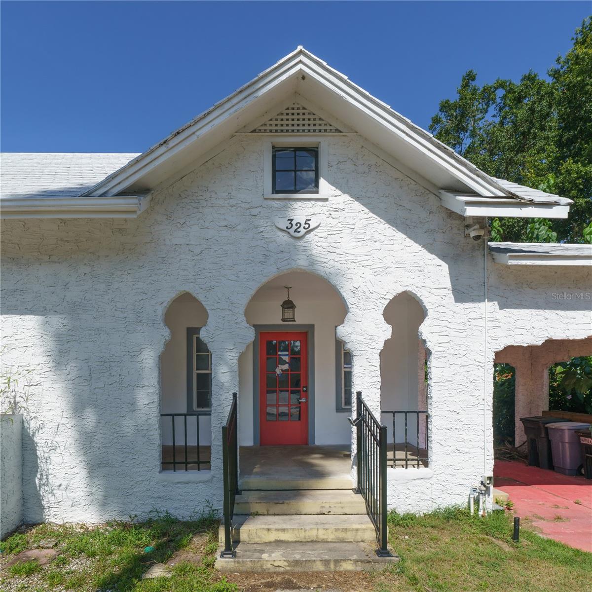 Image 17 of 47 For 325 Highland Street