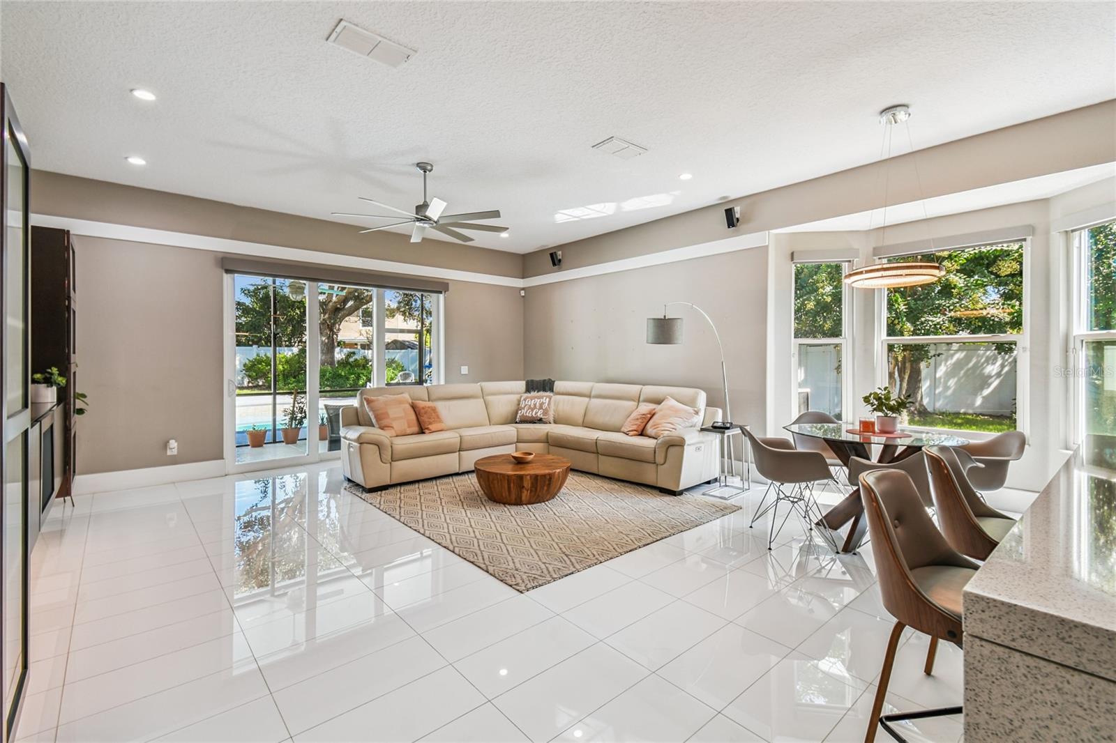Image 10 of 31 For 17617 Woodfield Hill Court