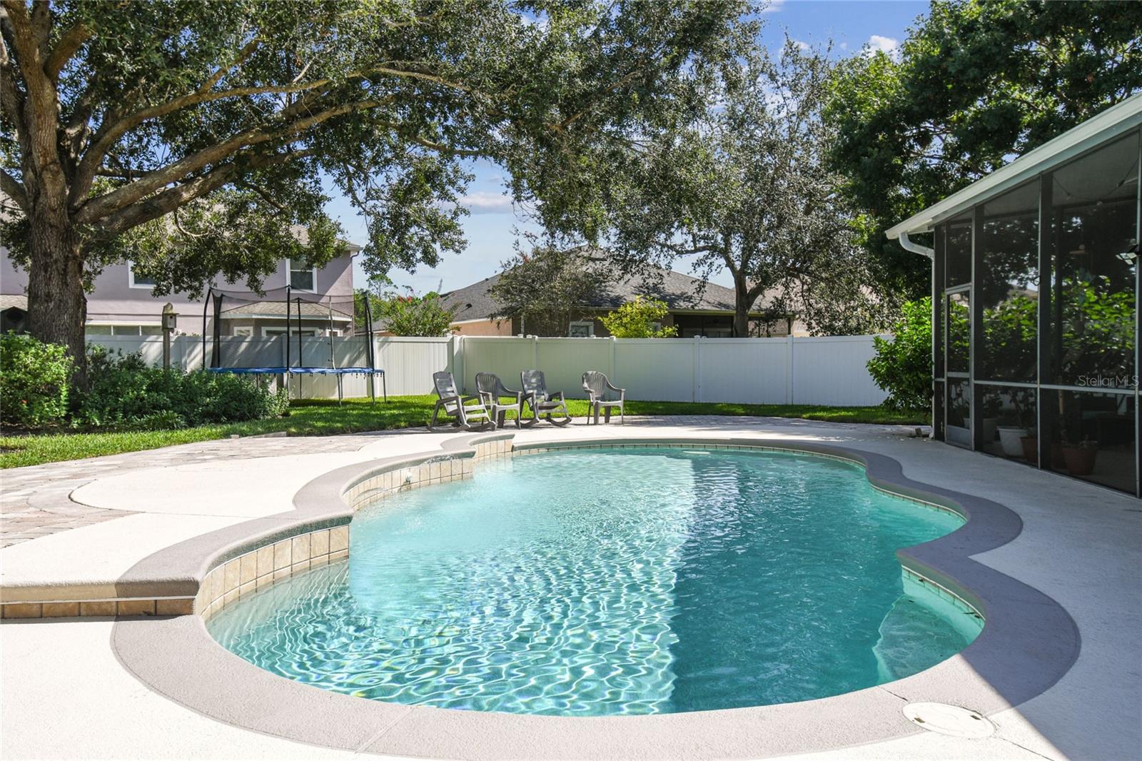 Image 22 of 31 For 17617 Woodfield Hill Court