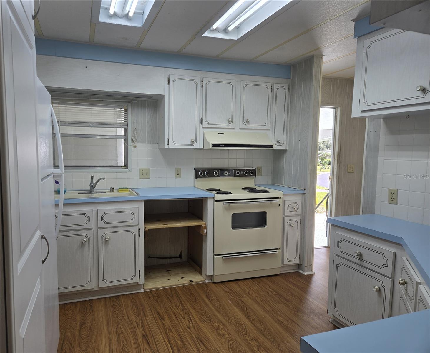 Image 6 of 18 For 2100 Wax Myrtle Drive Ge