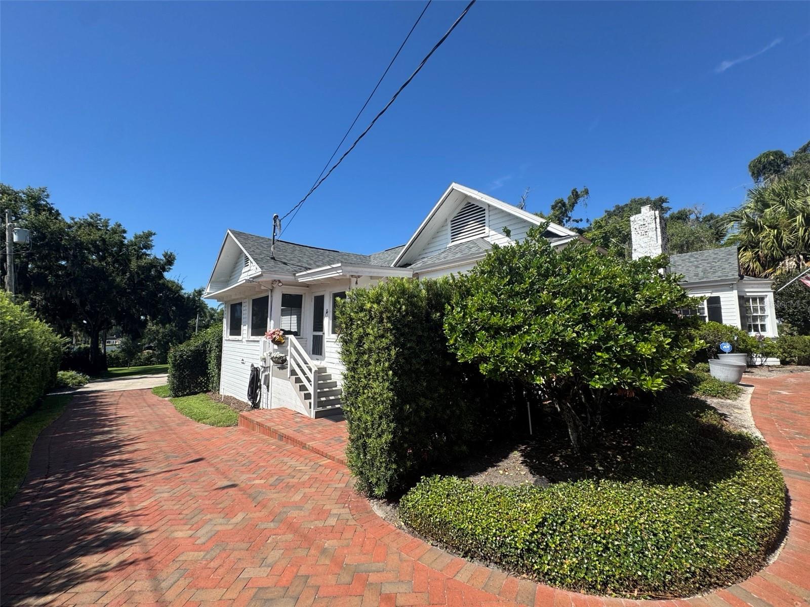 Image 2 of 11 For 500 Gatlin Avenue