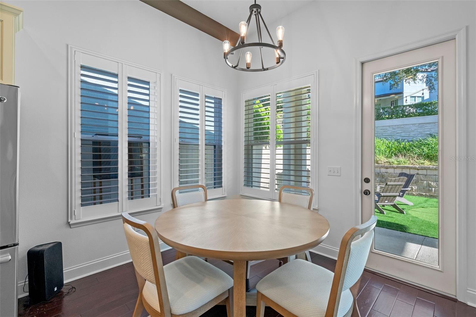 Image 17 of 39 For 16746 Abbey Hill Court