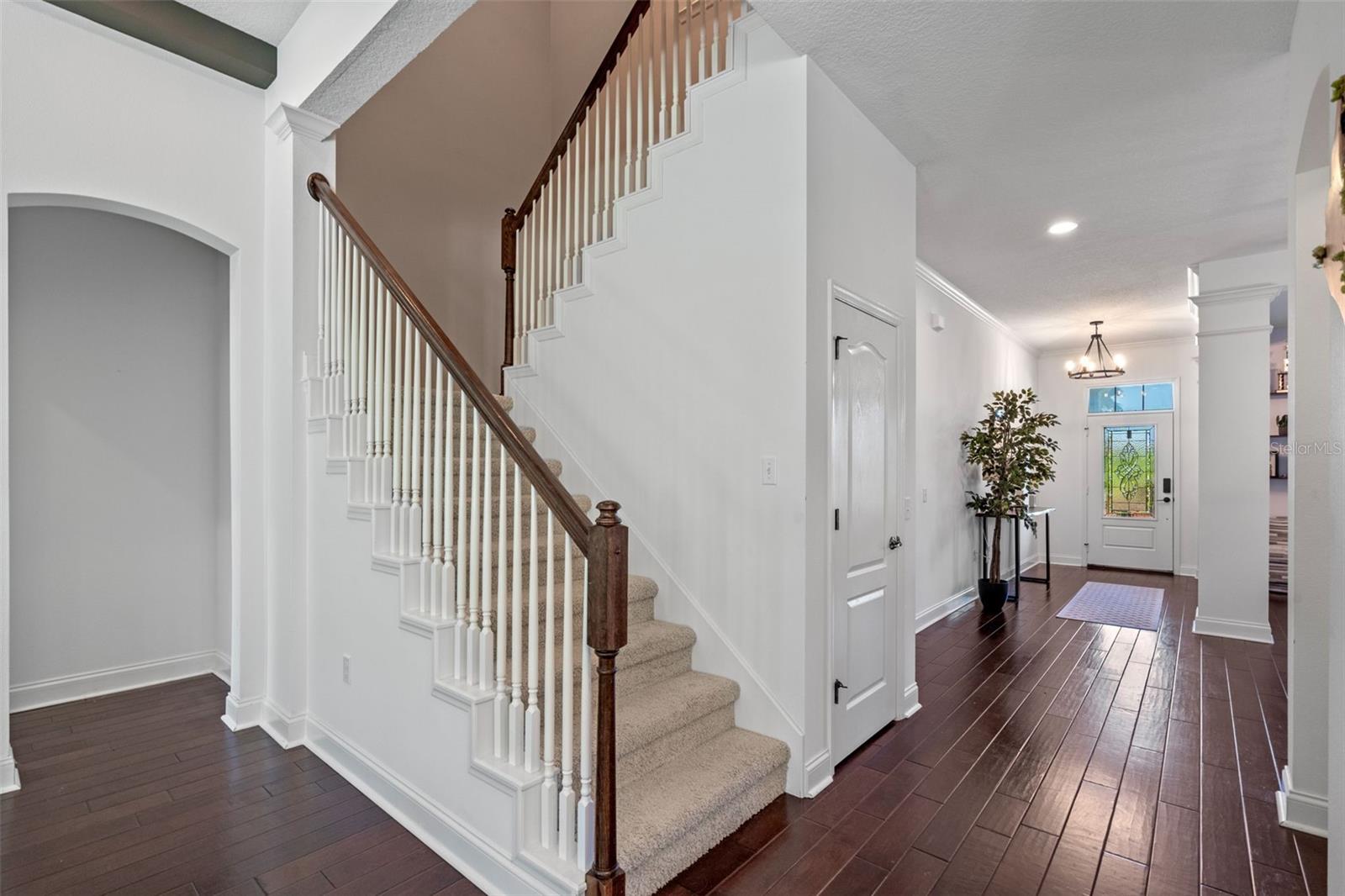 Image 23 of 39 For 16746 Abbey Hill Court