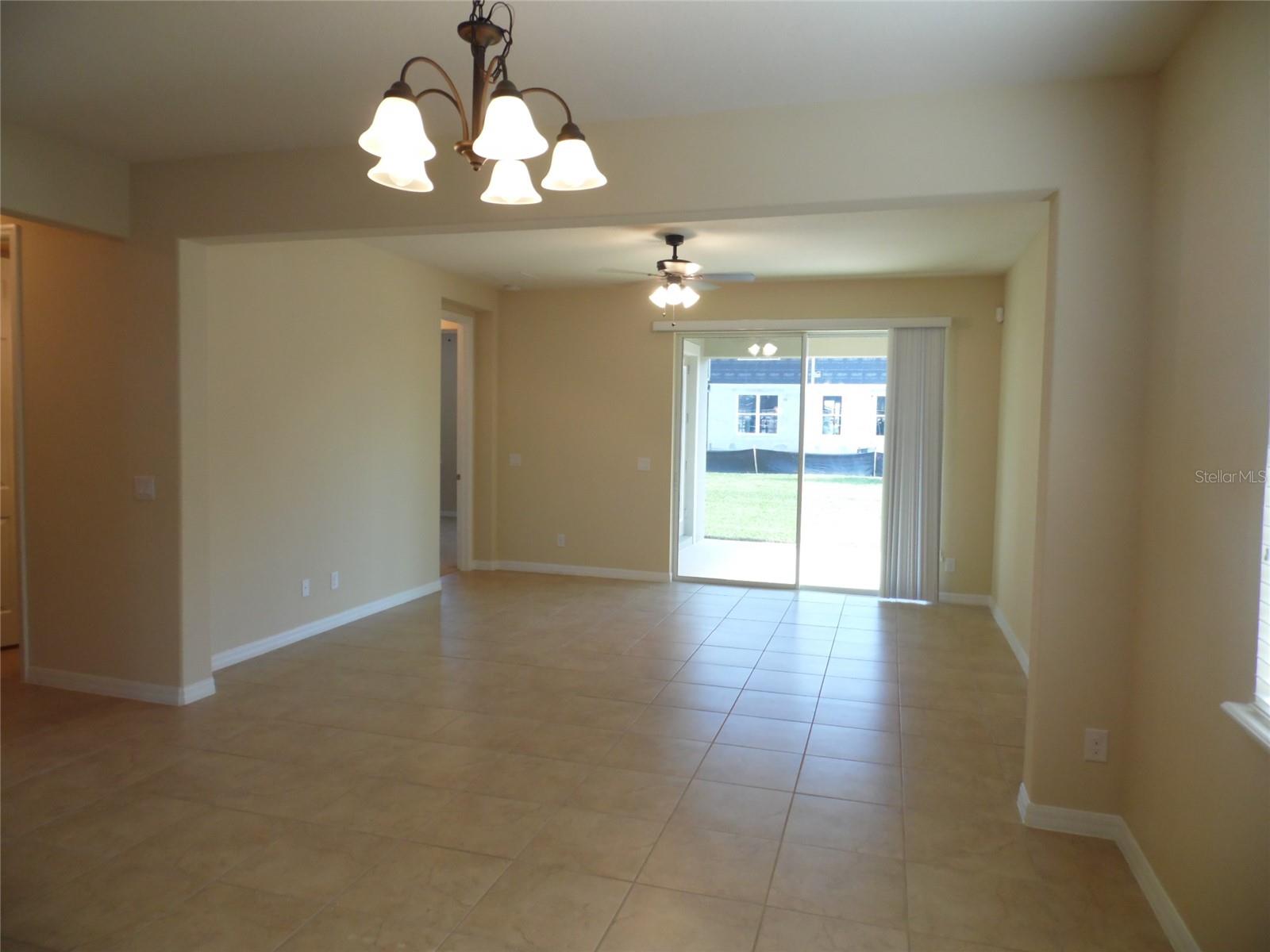 Image 2 of 13 For 4918 Palm Park Street
