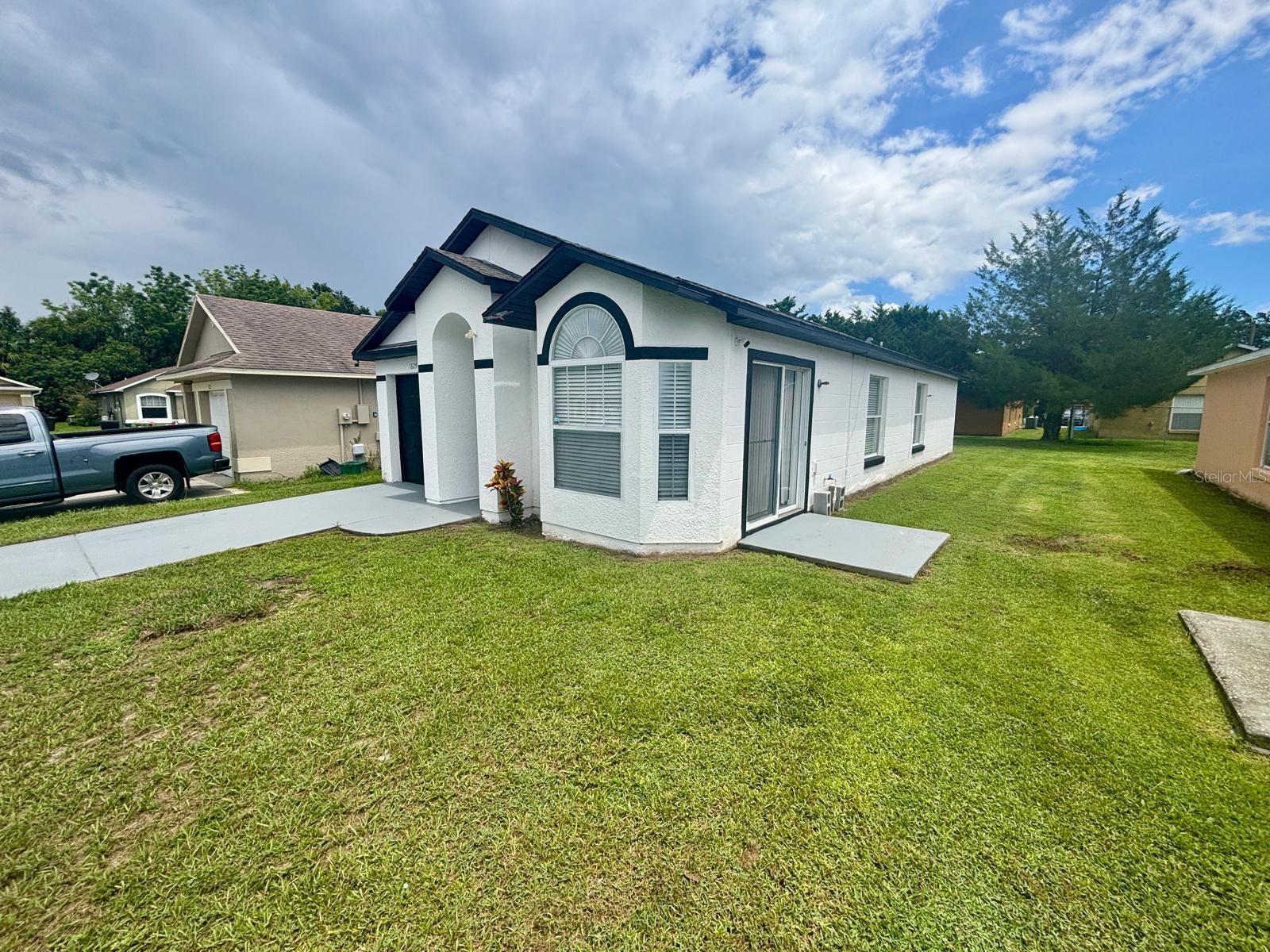 Image 3 of 29 For 1829 Lacy Lane