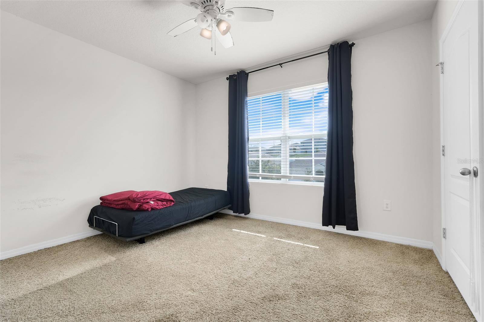 Image 29 of 37 For 9654 Black Walnut Drive