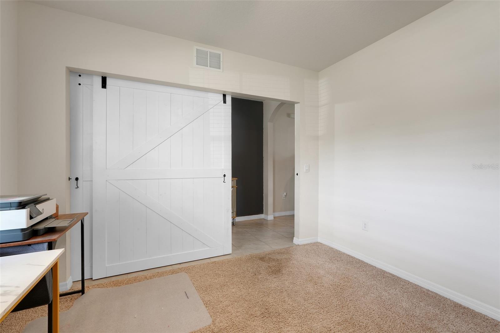 Image 32 of 37 For 9654 Black Walnut Drive
