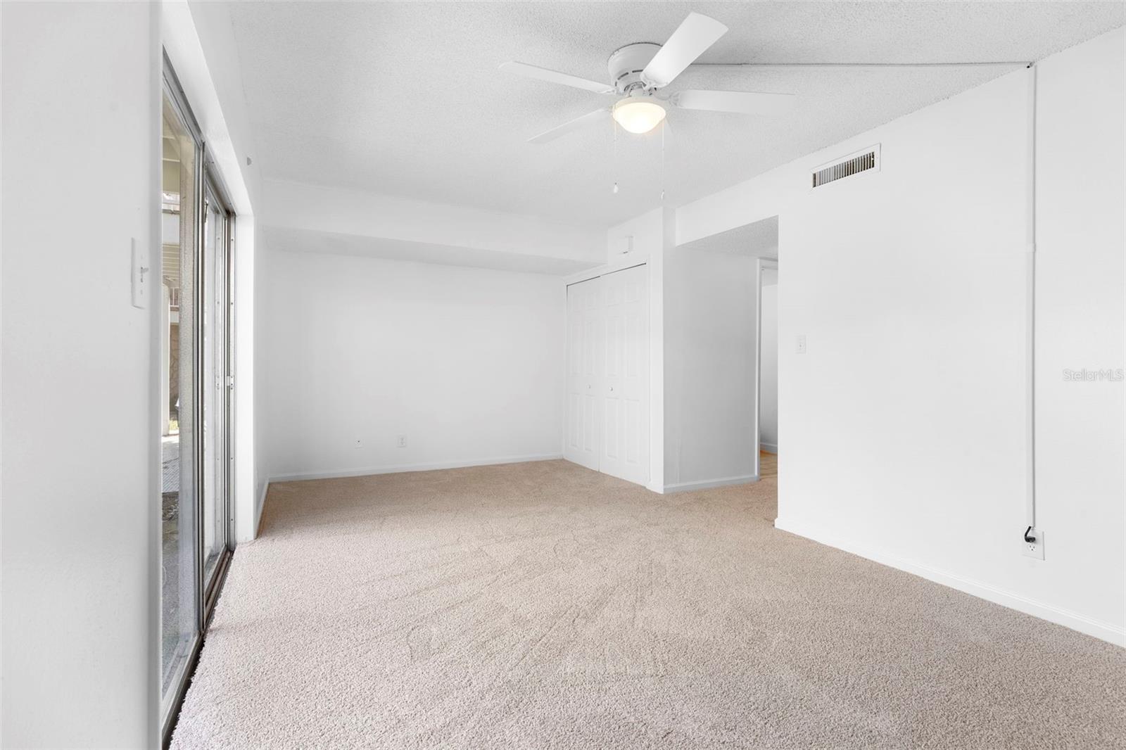 Image 14 of 34 For 3002 George Mason Avenue 3