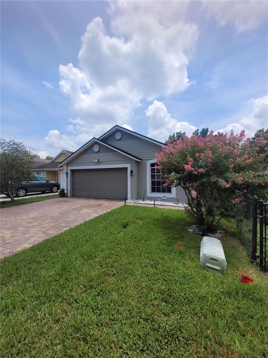 Image 2 of 35 For 1452 Creekside Circle