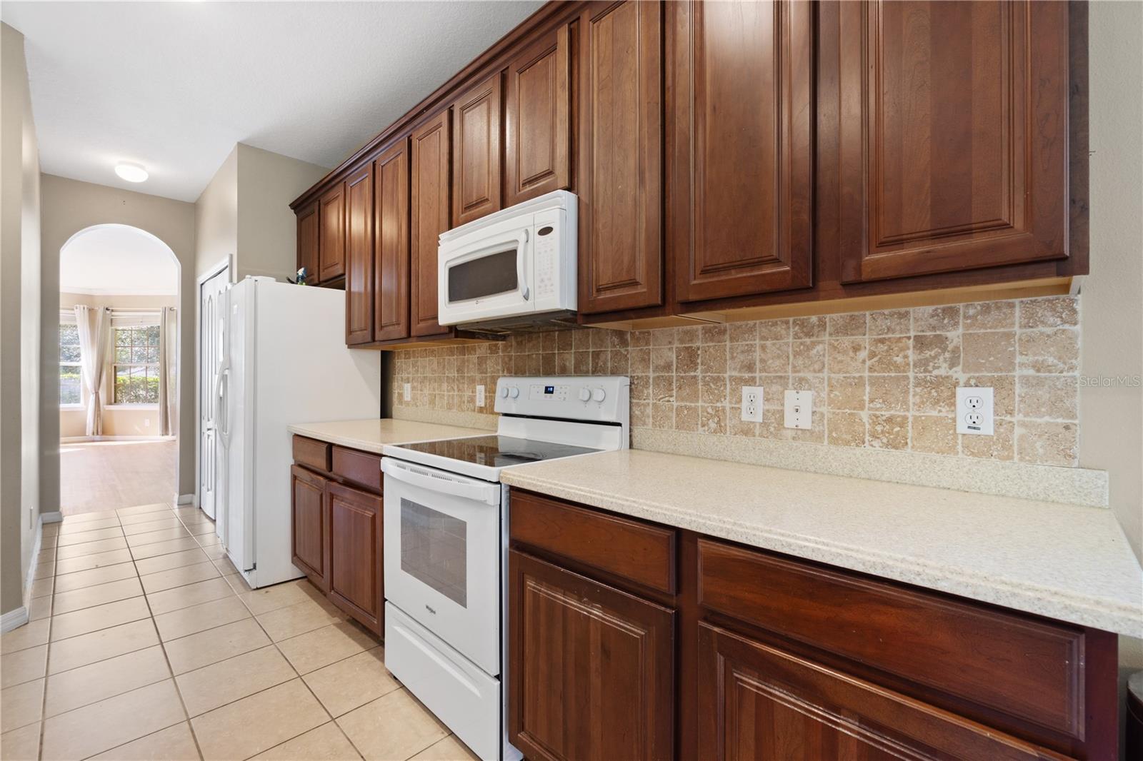 Image 11 of 33 For 559 Hiawatha Palm Place