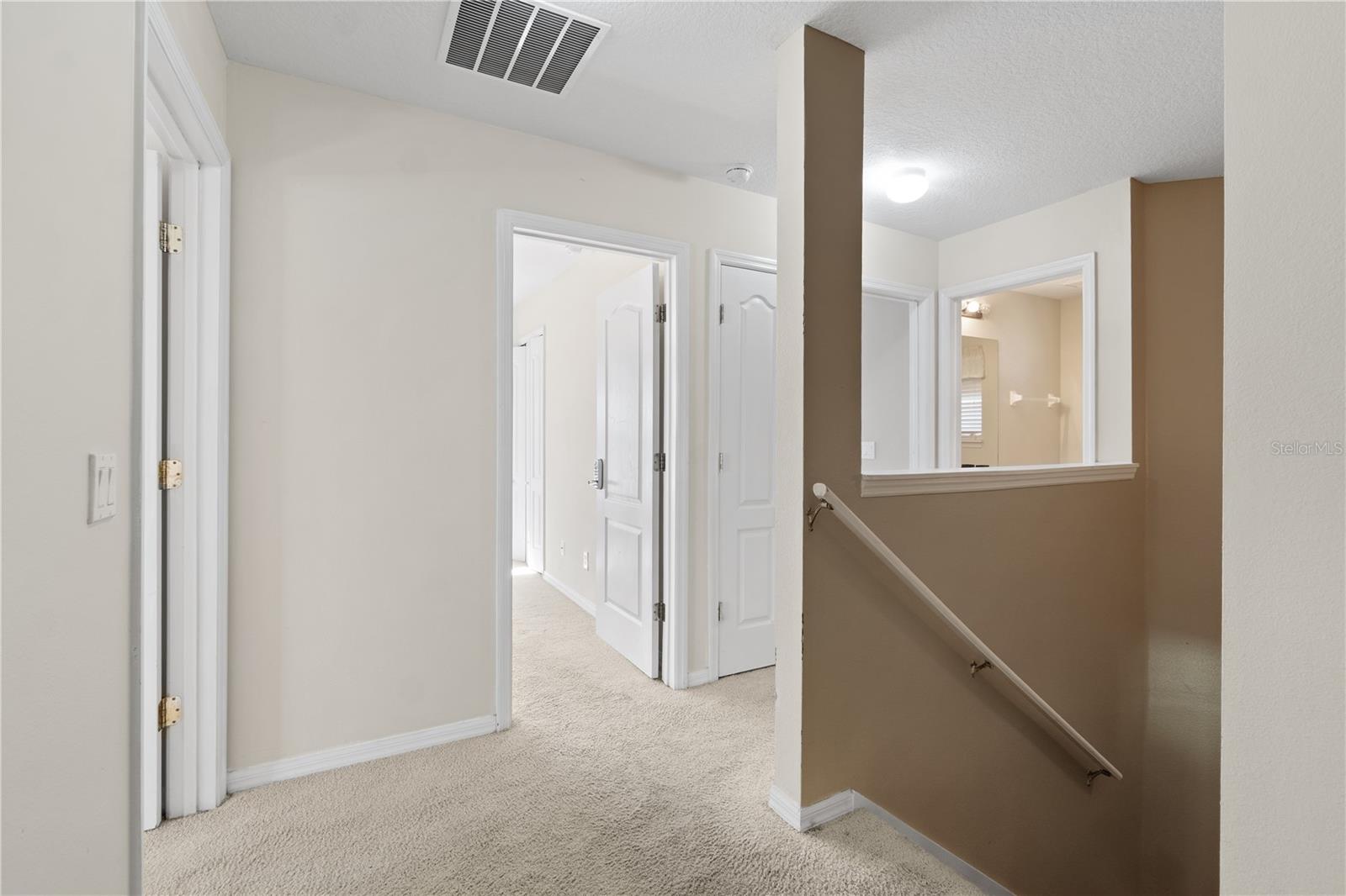 Image 22 of 33 For 559 Hiawatha Palm Place
