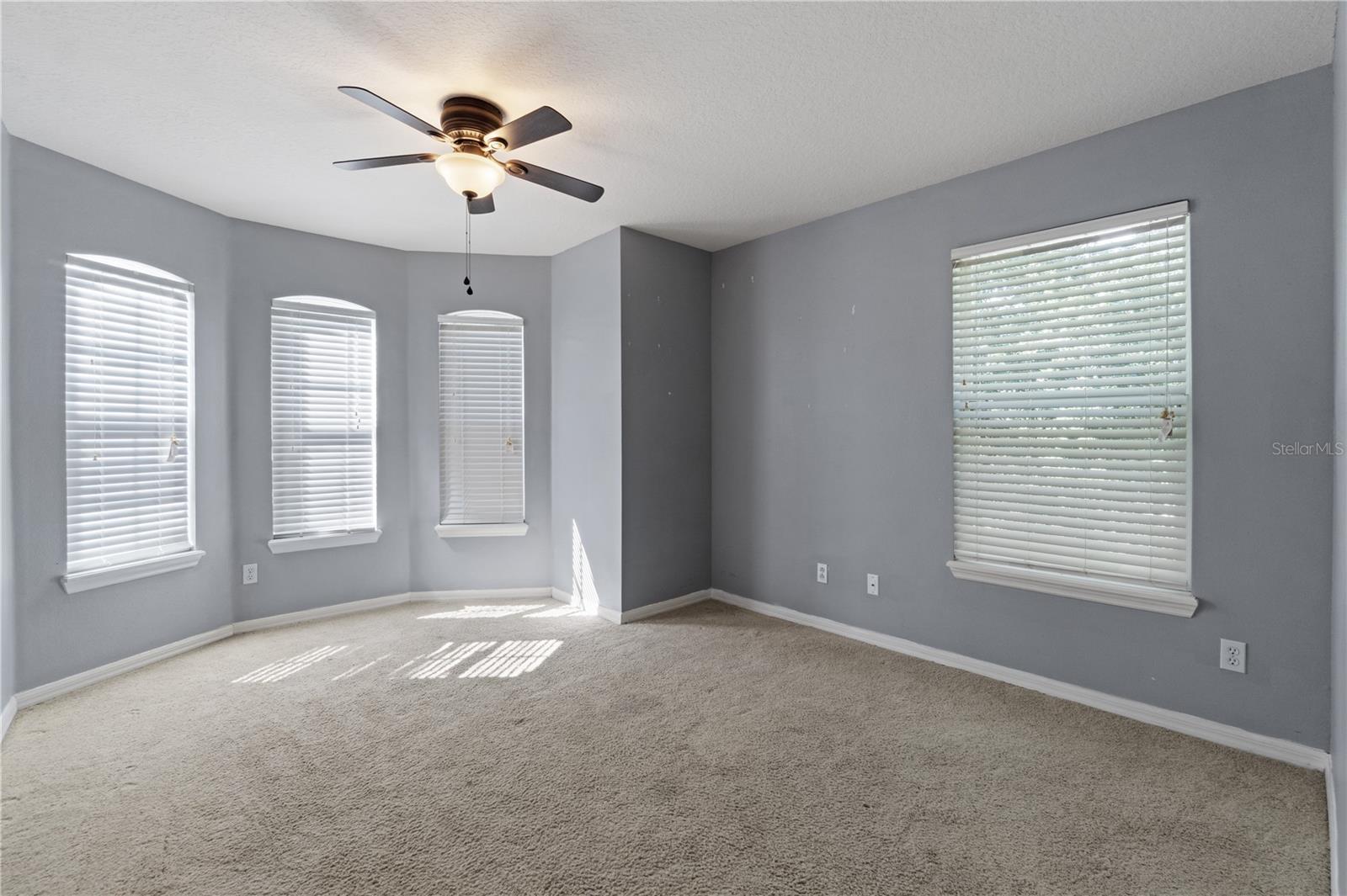 Image 26 of 33 For 559 Hiawatha Palm Place