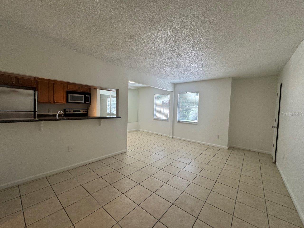 Image 6 of 28 For 113 Smith Street 6