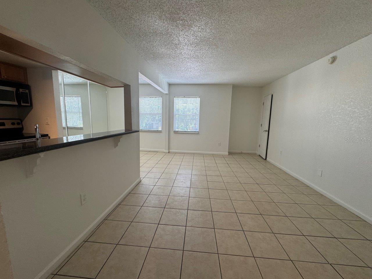Image 7 of 28 For 113 Smith Street 6