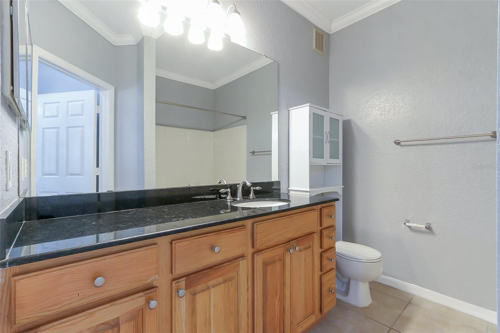 Image 11 of 18 For 819 Grand Regency Point 101