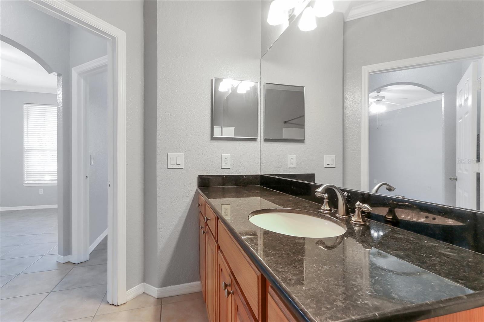 Image 12 of 18 For 819 Grand Regency Point 101