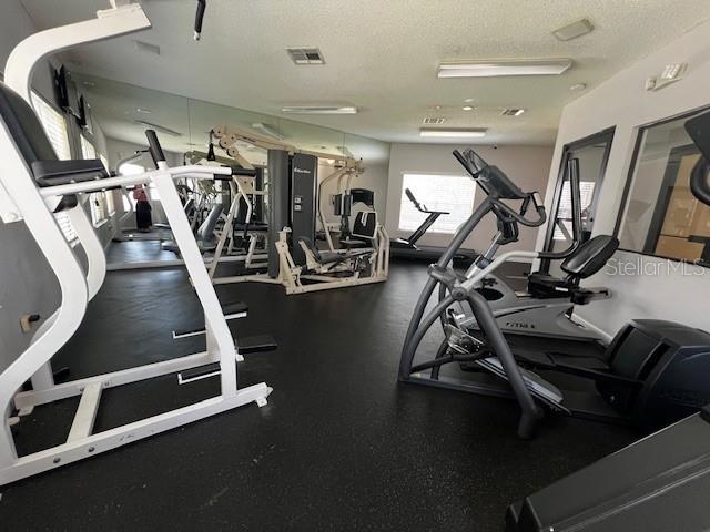 Image 18 of 20 For 4275 Perkinshire Lane 204