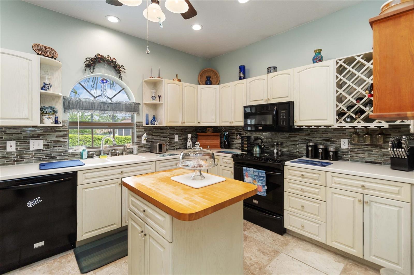 Image 20 of 28 For 1066 Orange Grove Lane