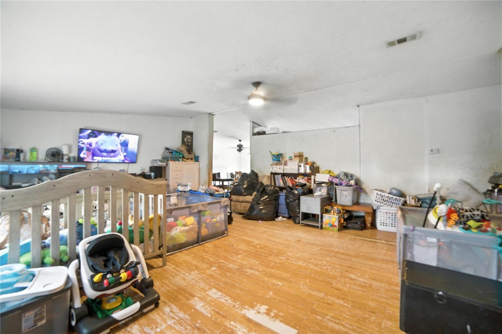 Image 24 of 32 For 18111 24th Street
