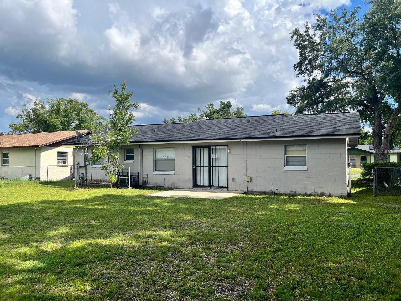 Image 12 of 14 For 5017 Elese Street