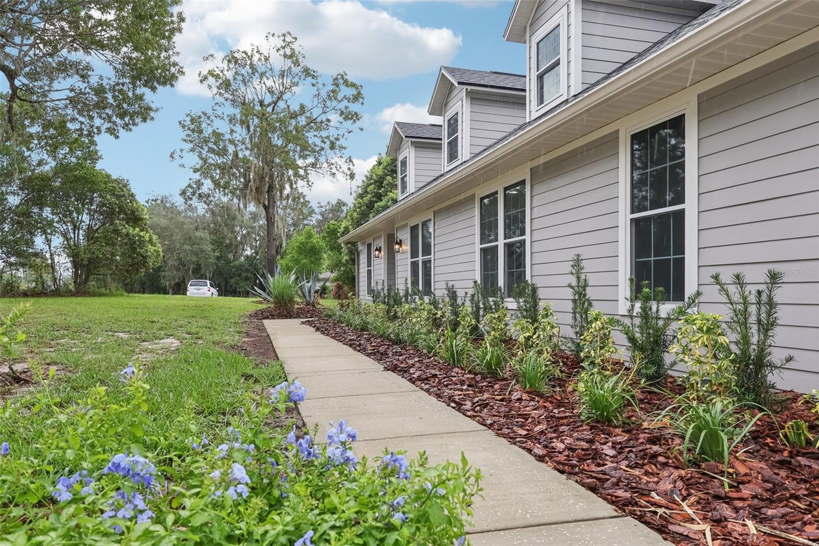 Image 7 of 64 For 6941 Tallow Tree Road