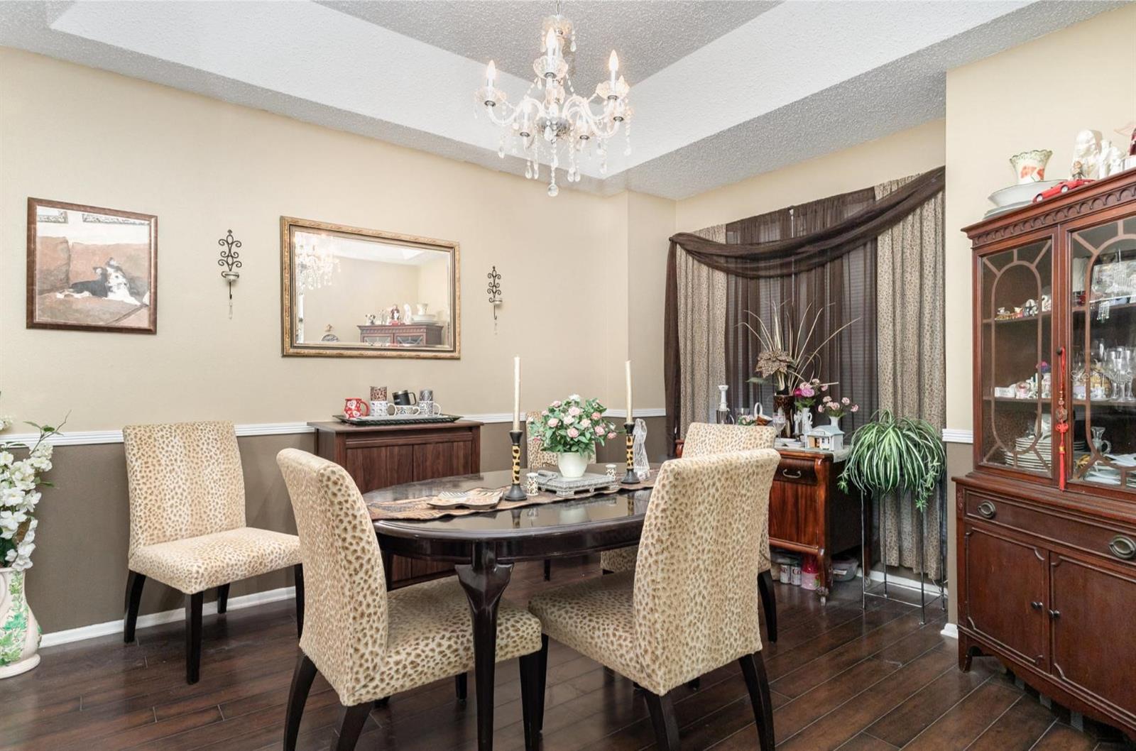 Image 11 of 30 For 2938 Pembridge Street