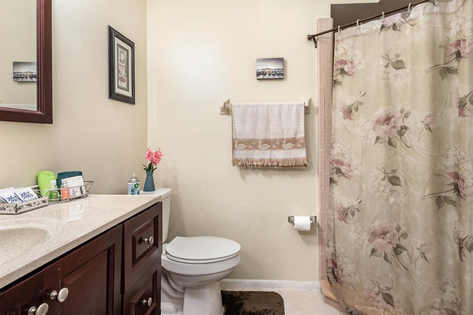 Image 14 of 30 For 2938 Pembridge Street